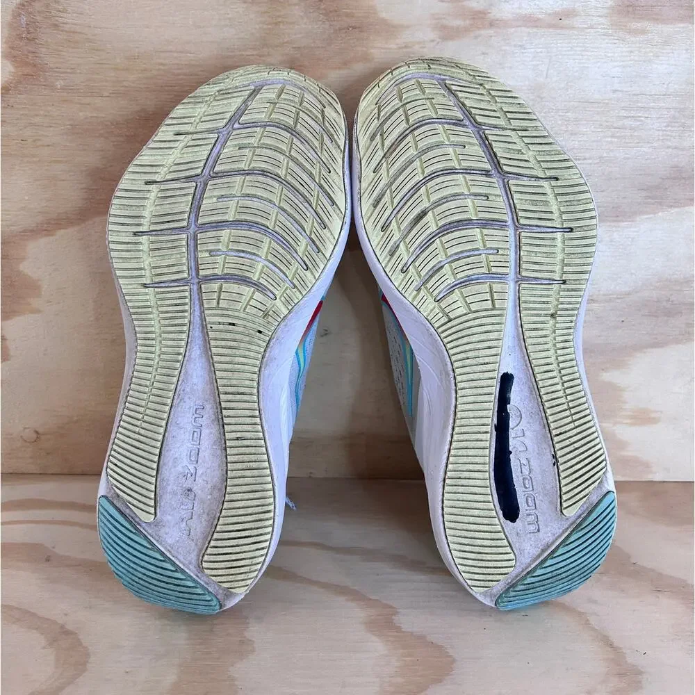 Nike - Air Zoom Winflo 7 - Running Shoes - White/Blue - Women's - 6 - DJ0302-101
